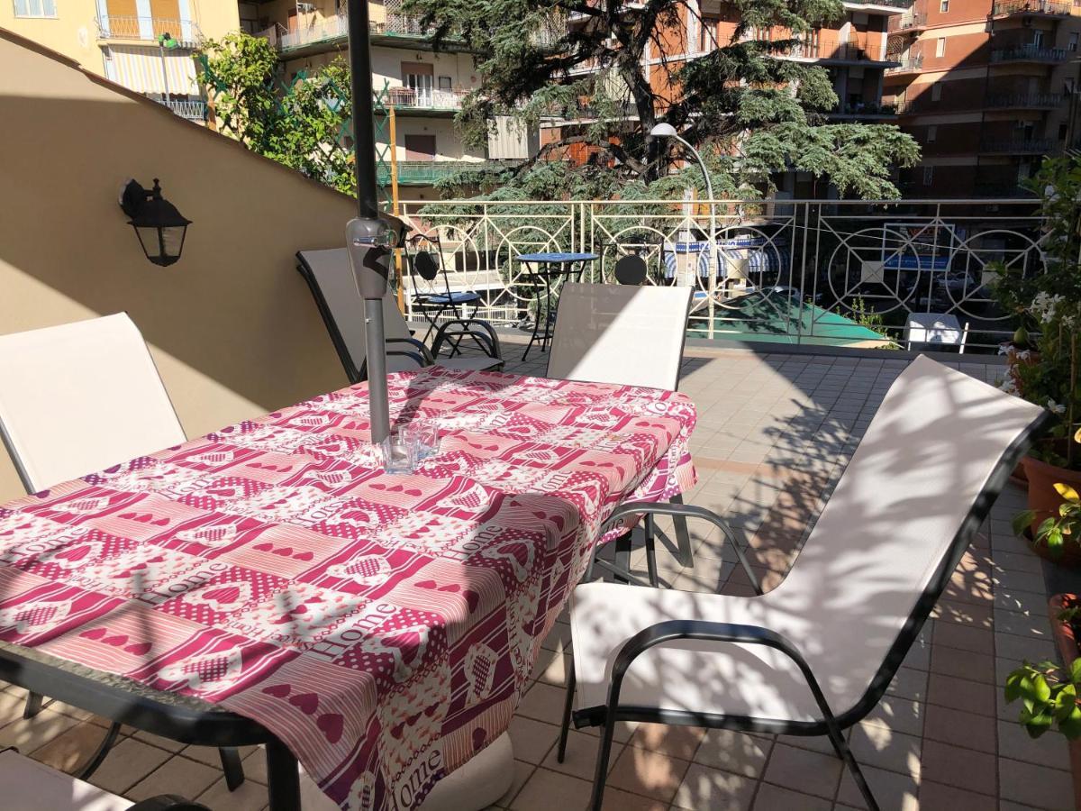 Stabia Holiday House Castellammare di Stabia Exterior photo